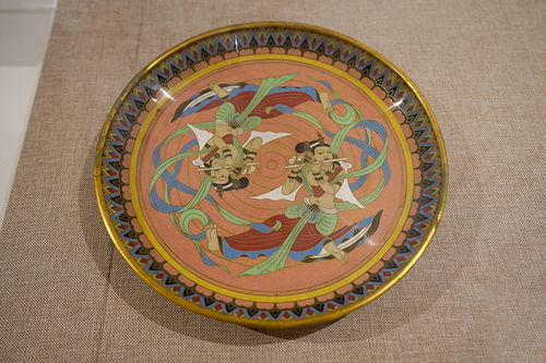 時隔70年再現 百余民間美術工藝品齊聚清華，傳承與創新并行