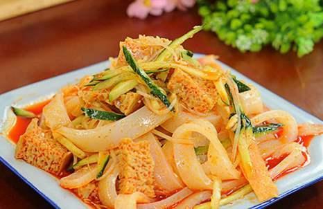 西安三大美食 翻車 連年漲價質(zhì)量卻不漲,網(wǎng)友 誰吃誰 傻